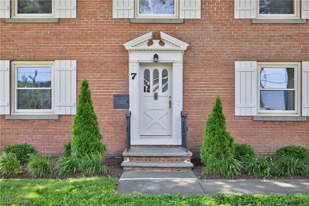 7 Coveland Drive Avon Lake OH 44012