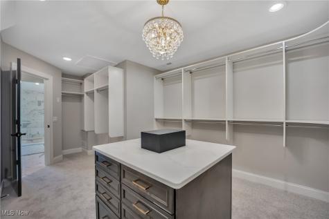 21015 Park Ridge Crossing Strongsville OH 44149