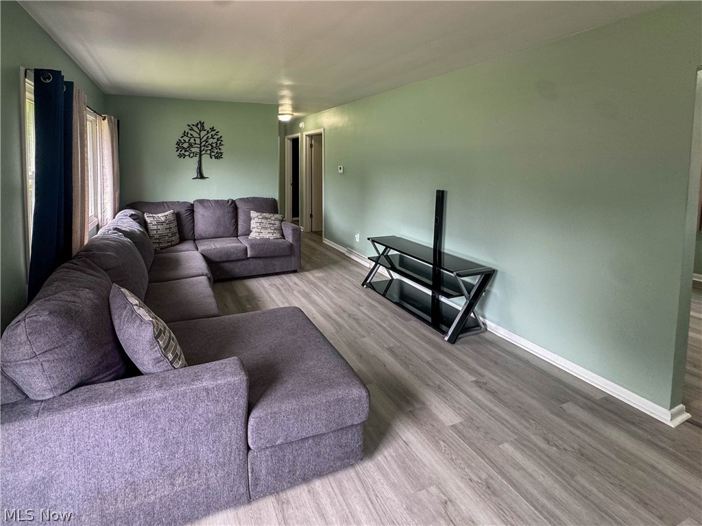 2824 Linda Drive Warren OH 44485