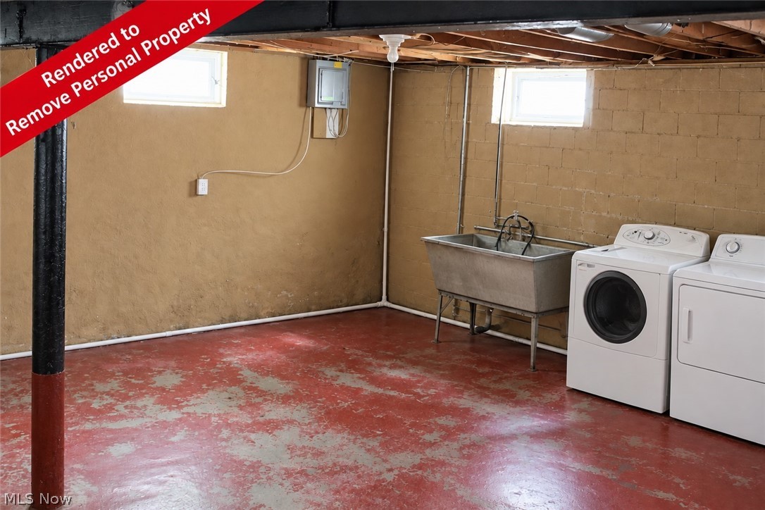 924 Spangler Road NE Canton OH 44714