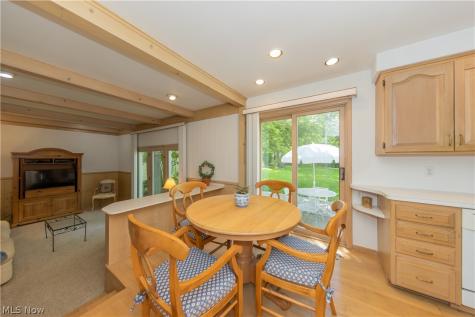 1750 Kenton Circle Lyndhurst OH 44124