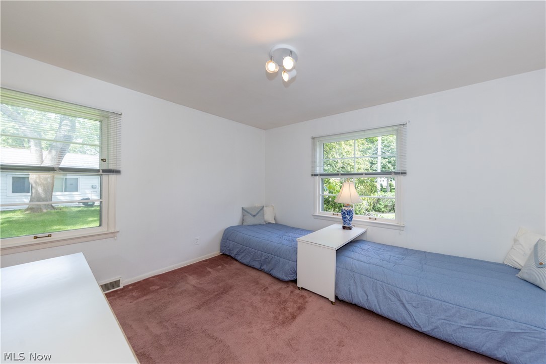 1750 Kenton Circle Lyndhurst OH 44124
