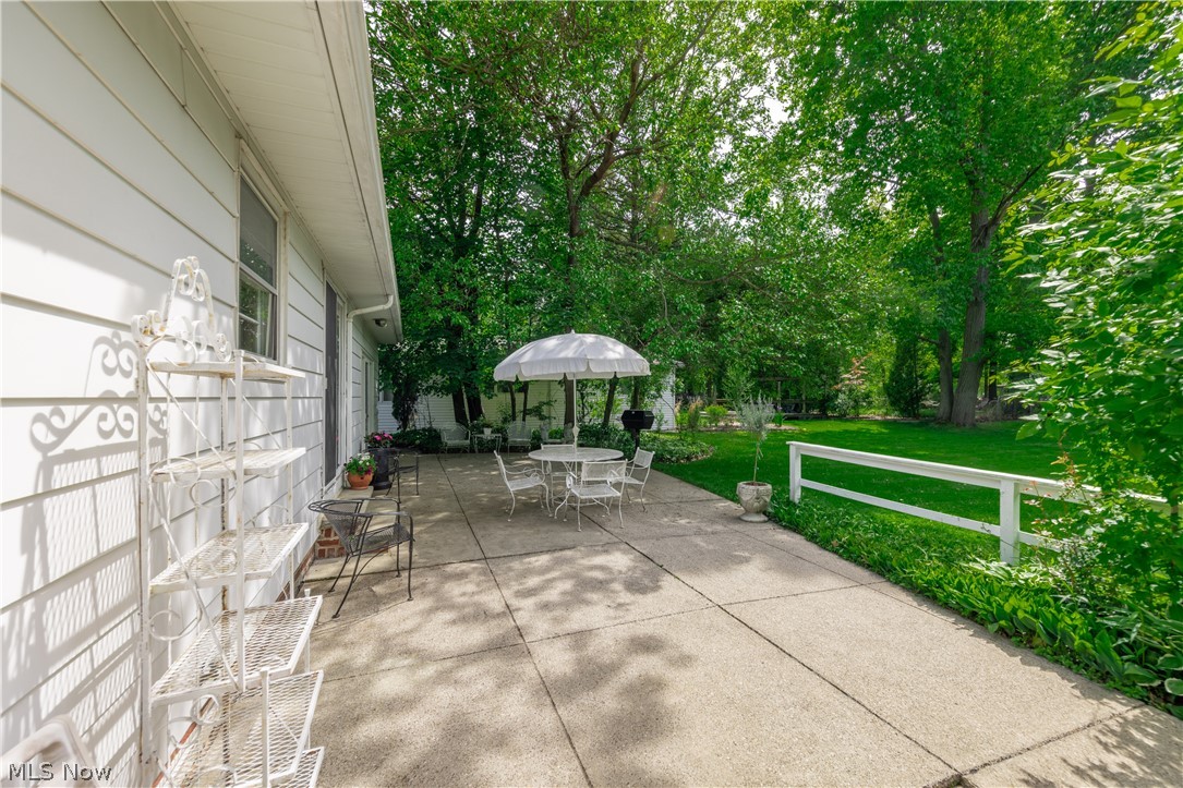 1750 Kenton Circle Lyndhurst OH 44124