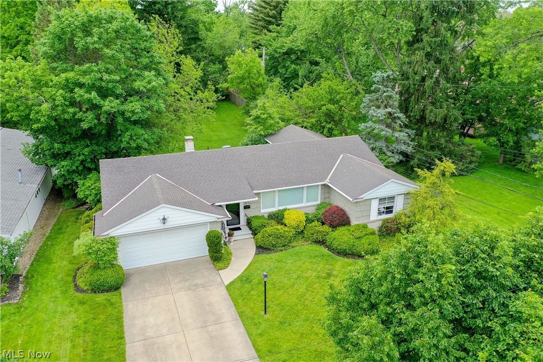 1750 Kenton Circle Lyndhurst OH 44124