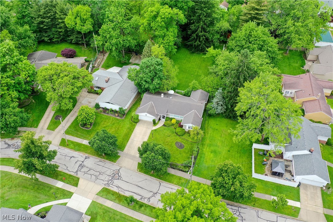 1750 Kenton Circle Lyndhurst OH 44124