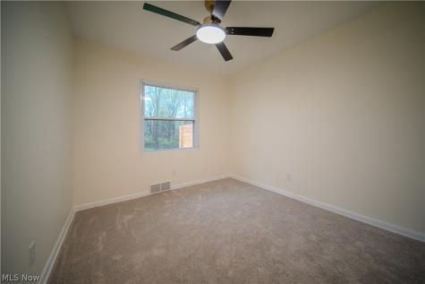 1986 Liberty Road Stow OH 44224