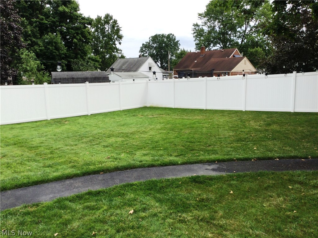 2249 Renwick Drive Poland OH 44514