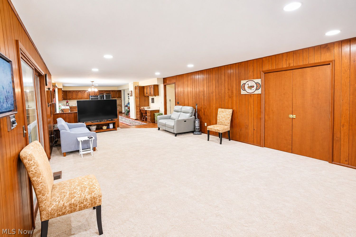 33278 Allenbury Drive Solon OH 44139