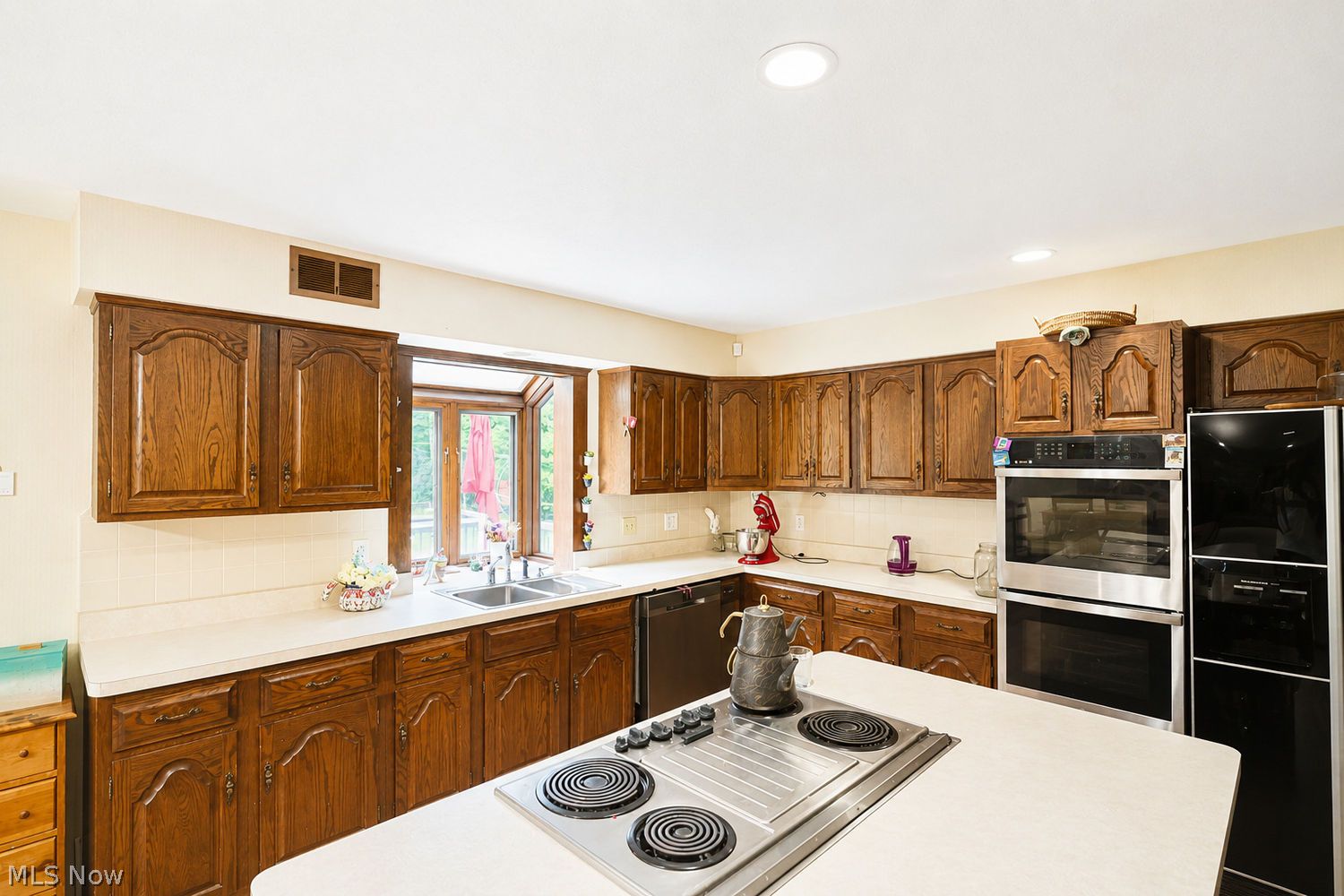 33278 Allenbury Drive Solon OH 44139