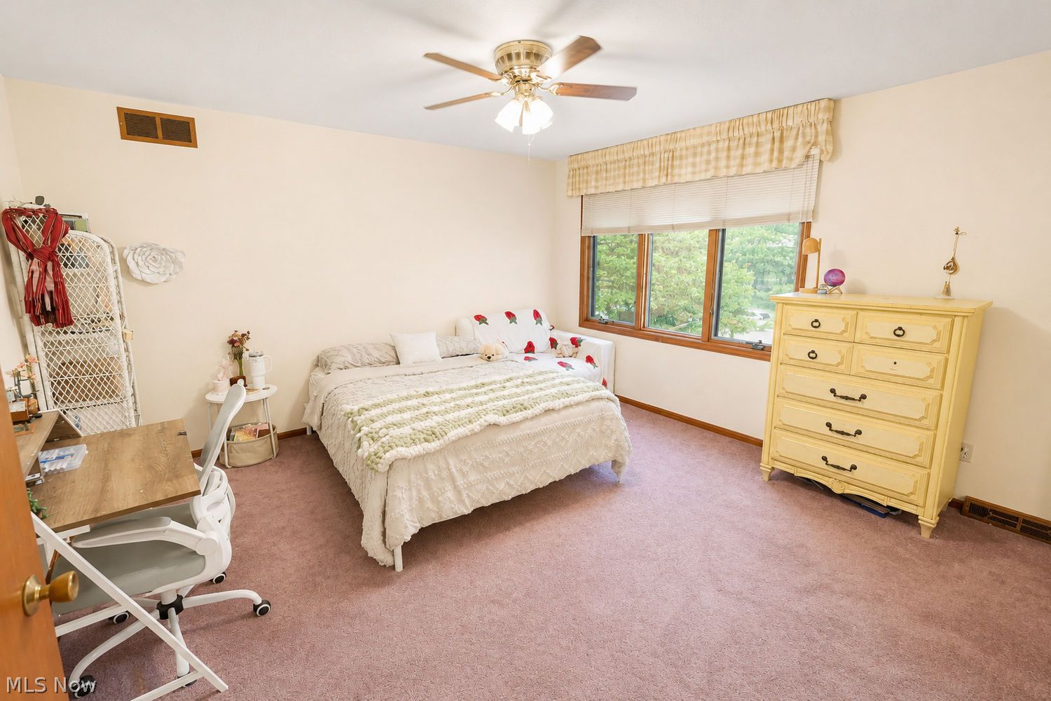 33278 Allenbury Drive Solon OH 44139