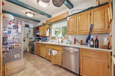 303 Cordelia Street SW North Canton OH 44720