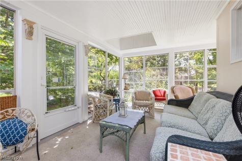 303 Cordelia Street SW North Canton OH 44720