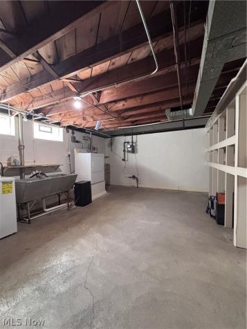 12117 Thraves Road Garfield Heights OH 44125