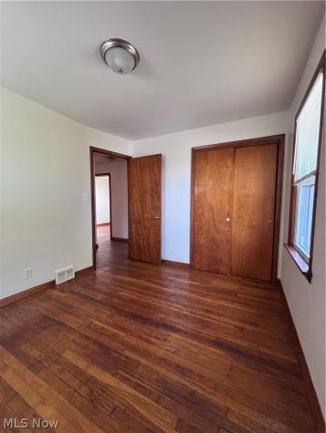 12117 Thraves Road Garfield Heights OH 44125