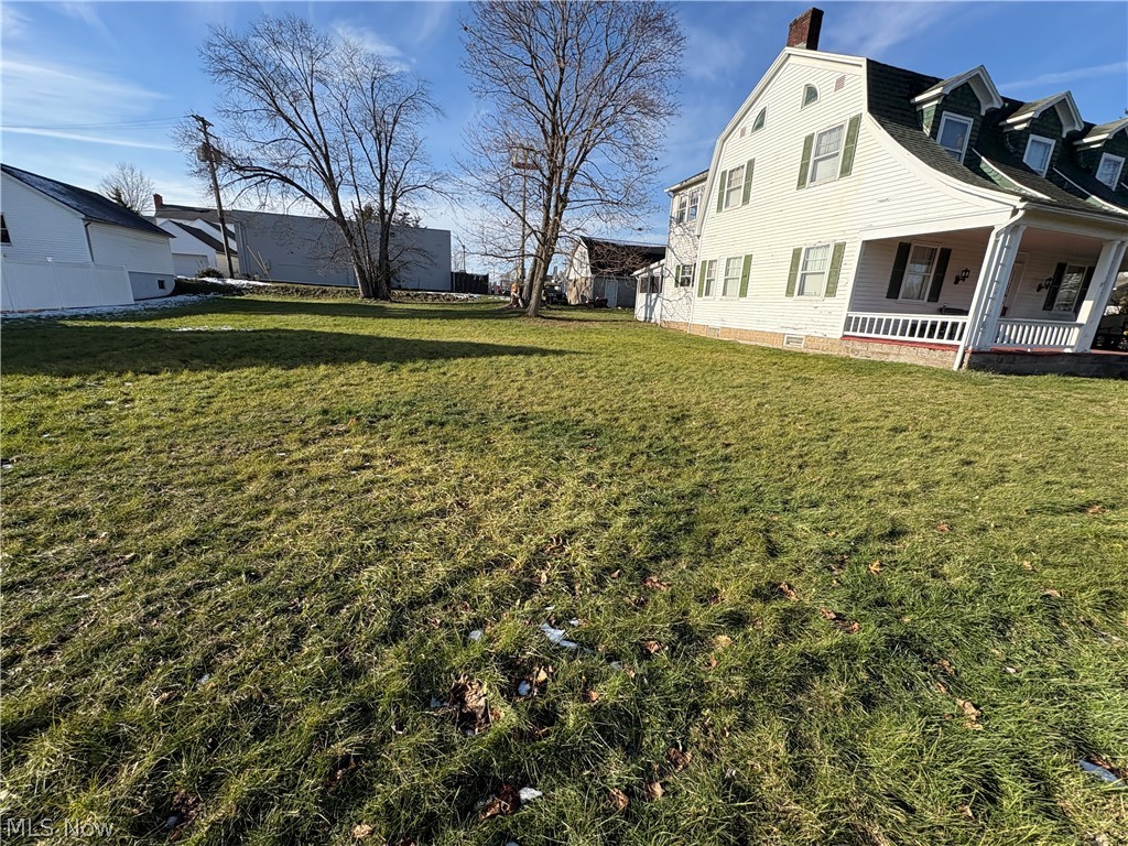 119 & 121 N Paul Street Woodsfield OH 43793