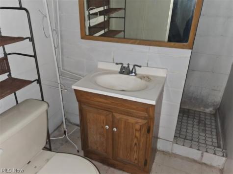 2124 Hillside Terrace Akron OH 44305