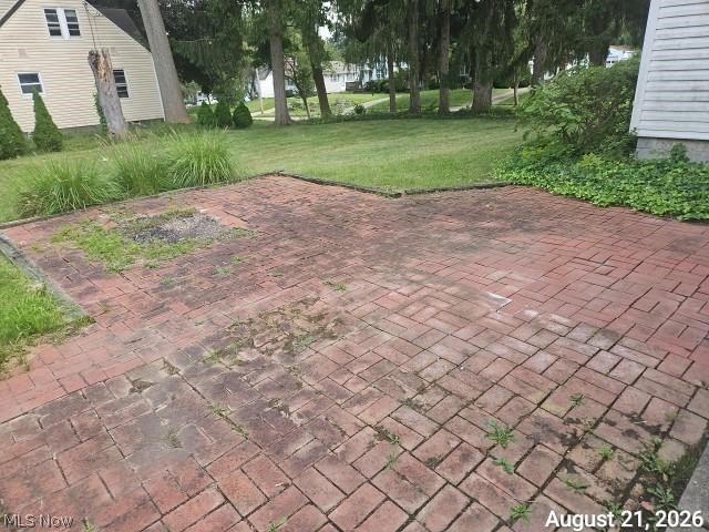 2124 Hillside Terrace Akron OH 44305