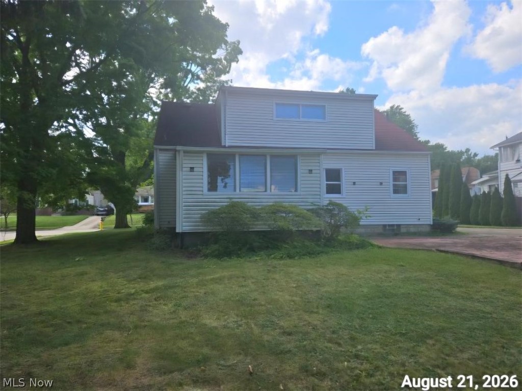 2124 Hillside Terrace Akron OH 44305