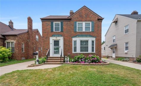 64 E 216th Street Euclid OH 44123