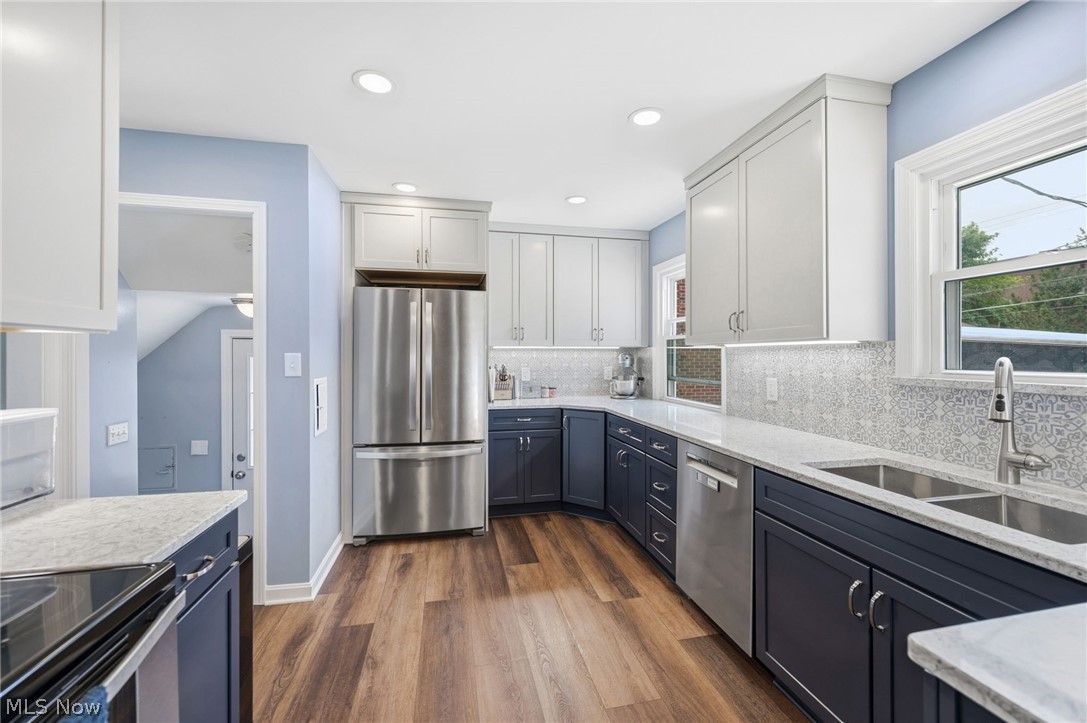 64 E 216th Street Euclid OH 44123