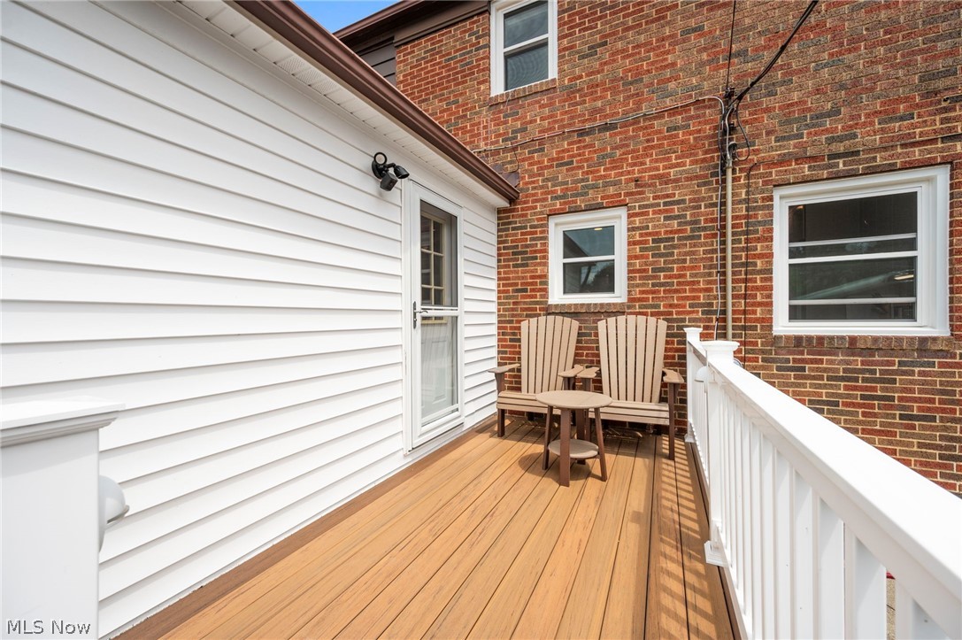 64 E 216th Street Euclid OH 44123