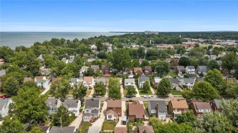 64 E 216th Street Euclid OH 44123