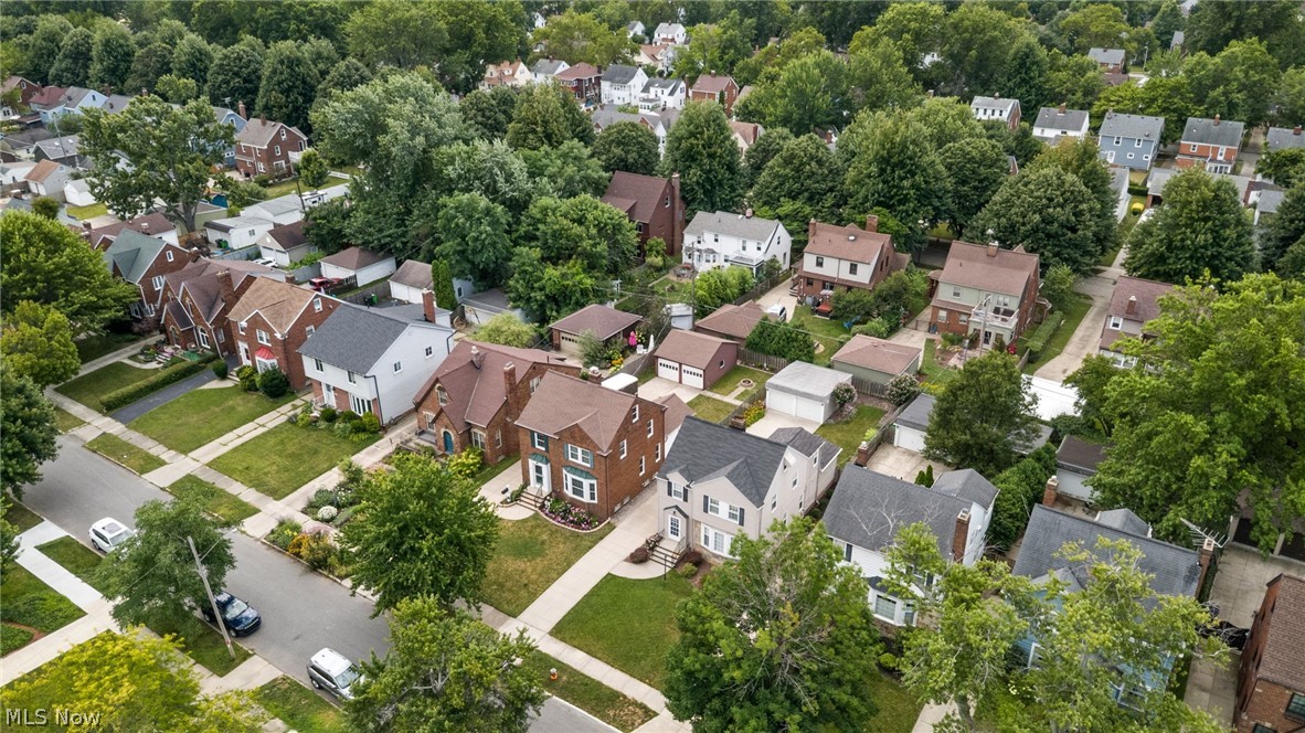 64 E 216th Street Euclid OH 44123