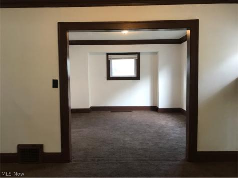 3381 Cedarbrook Road Cleveland Heights OH 44118