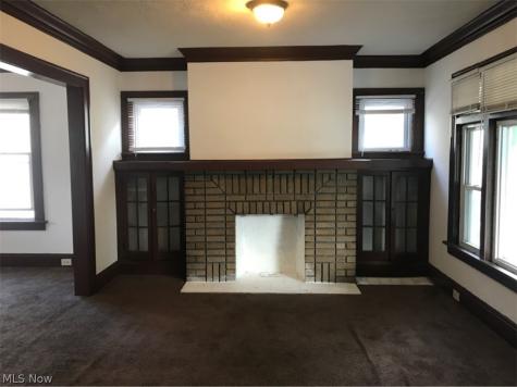 3381 Cedarbrook Road Cleveland Heights OH 44118