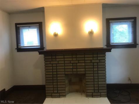 3381 Cedarbrook Road Cleveland Heights OH 44118