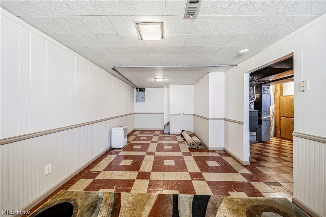 423 E 305th Street Willowick OH 44095