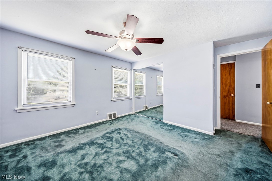 423 E 305th Street Willowick OH 44095