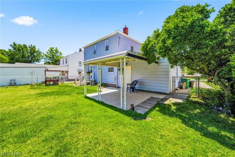 423 E 305th Street Willowick OH 44095