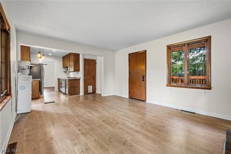 211 Wyleswood Drive Berea OH 44017