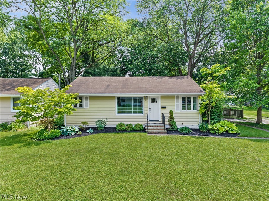 211 Wyleswood Drive Berea OH 44017