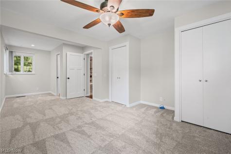 211 Wyleswood Drive Berea OH 44017