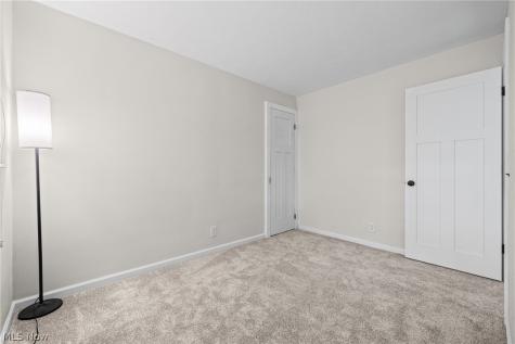 211 Wyleswood Drive Berea OH 44017