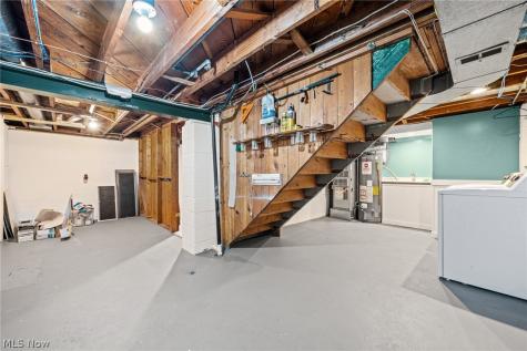 211 Wyleswood Drive Berea OH 44017