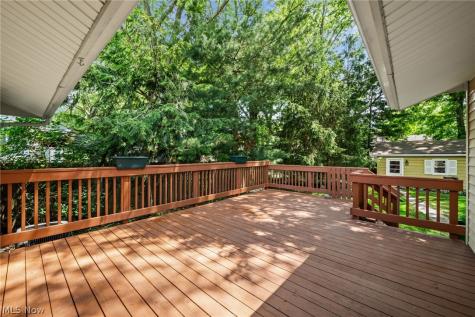 211 Wyleswood Drive Berea OH 44017