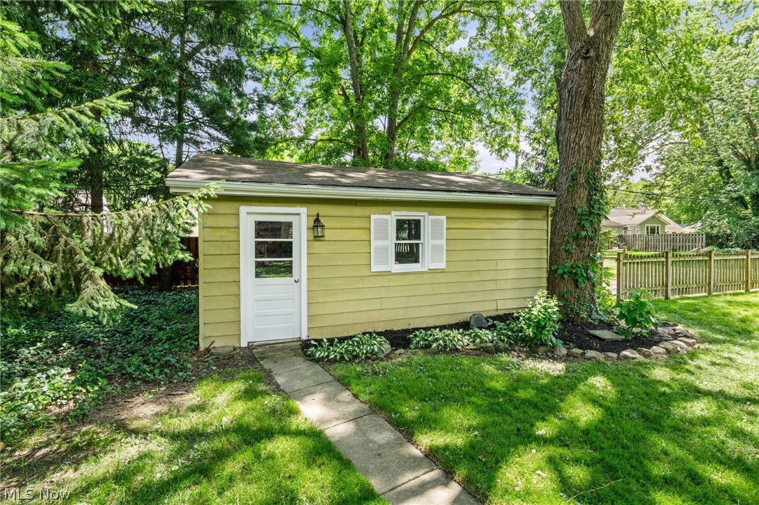 211 Wyleswood Drive Berea OH 44017