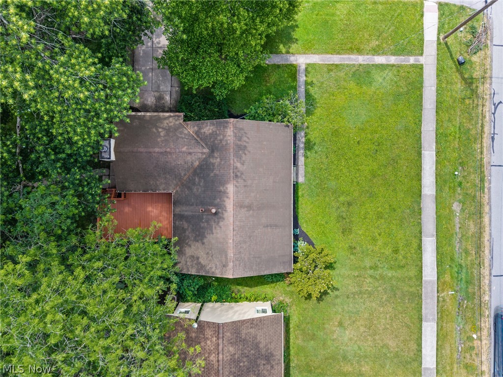 211 Wyleswood Drive Berea OH 44017