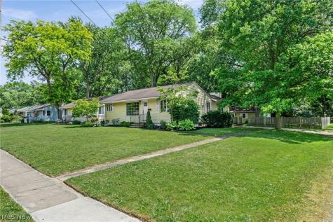 211 Wyleswood Drive Berea OH 44017