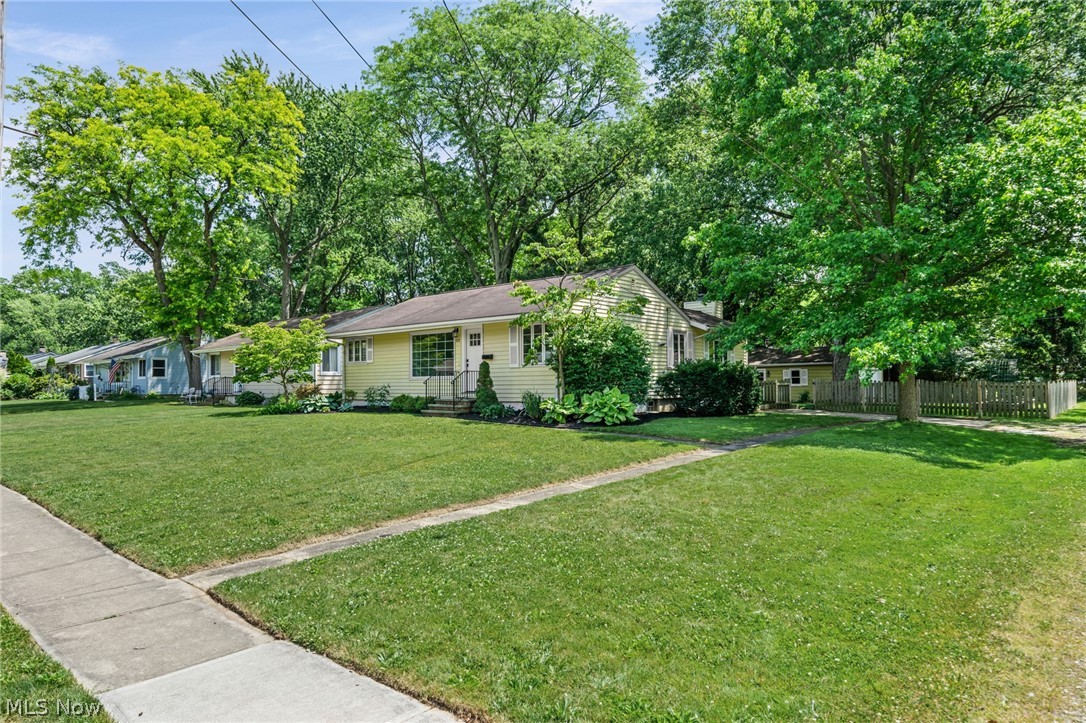 211 Wyleswood Drive Berea OH 44017