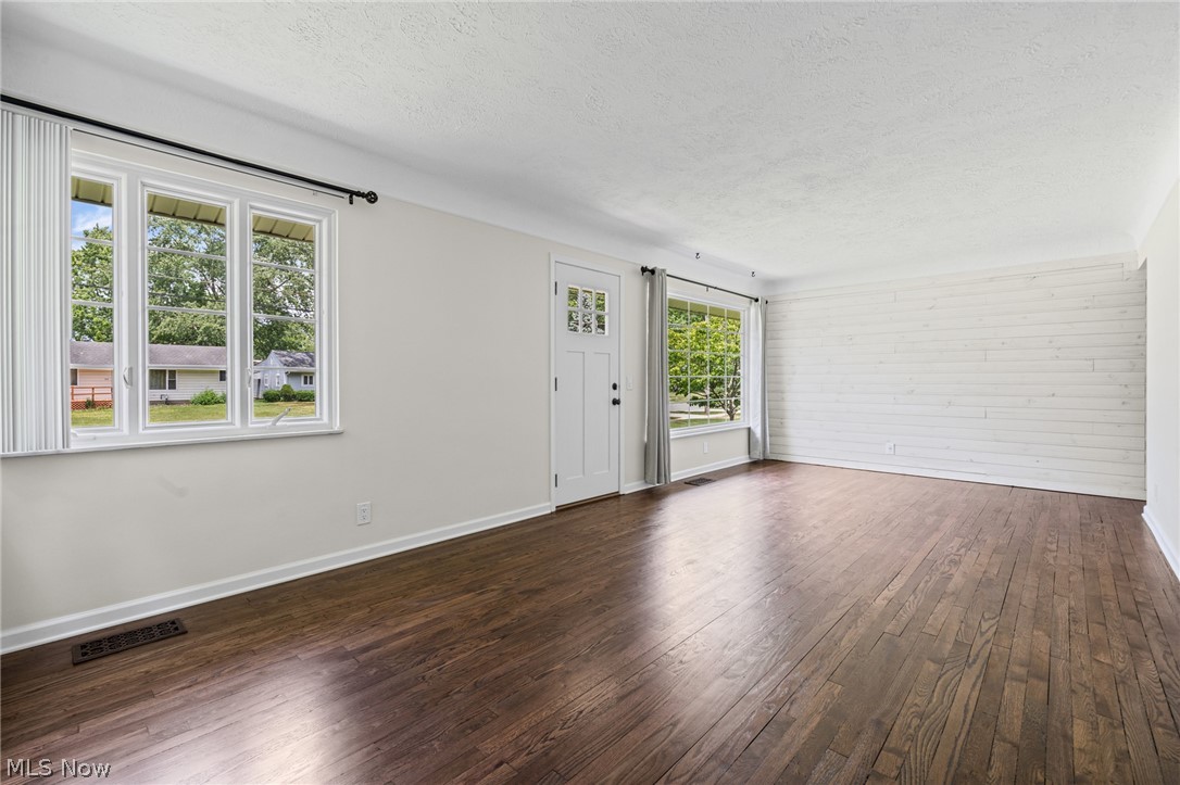 211 Wyleswood Drive Berea OH 44017