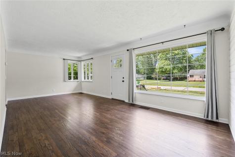 211 Wyleswood Drive Berea OH 44017