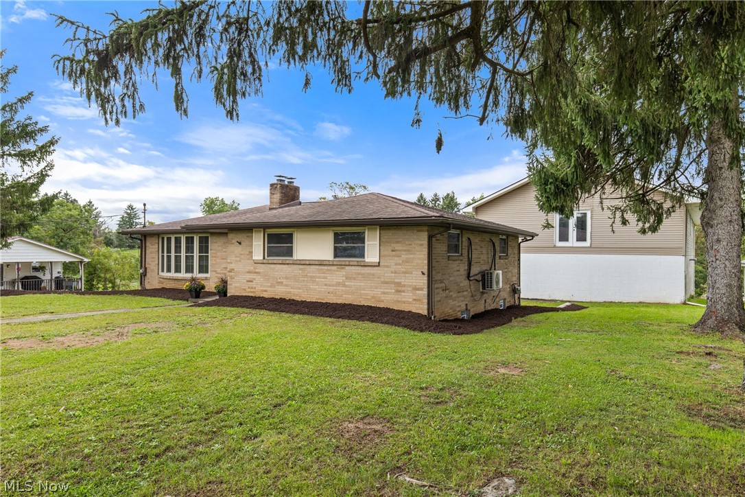 1554 Washington Pike Wellsburg WV 26070