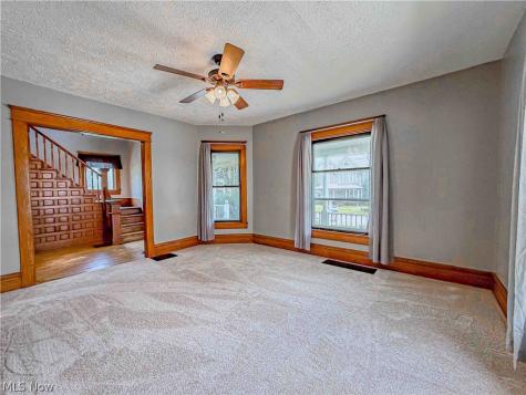 389 High Street Wadsworth OH 44281