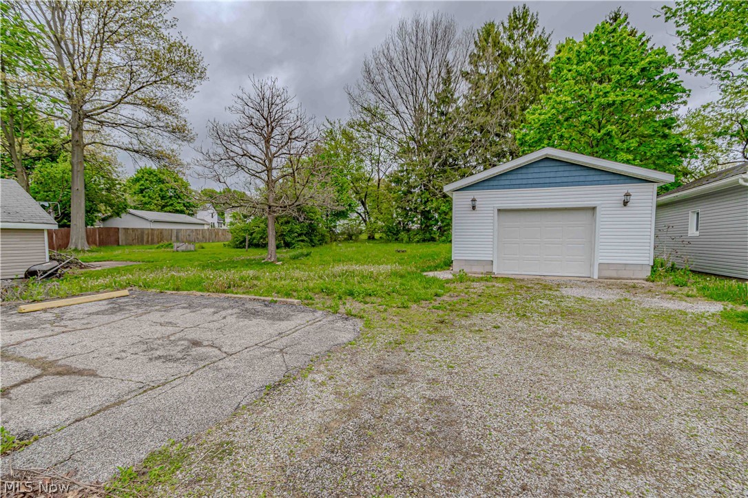 389 High Street Wadsworth OH 44281