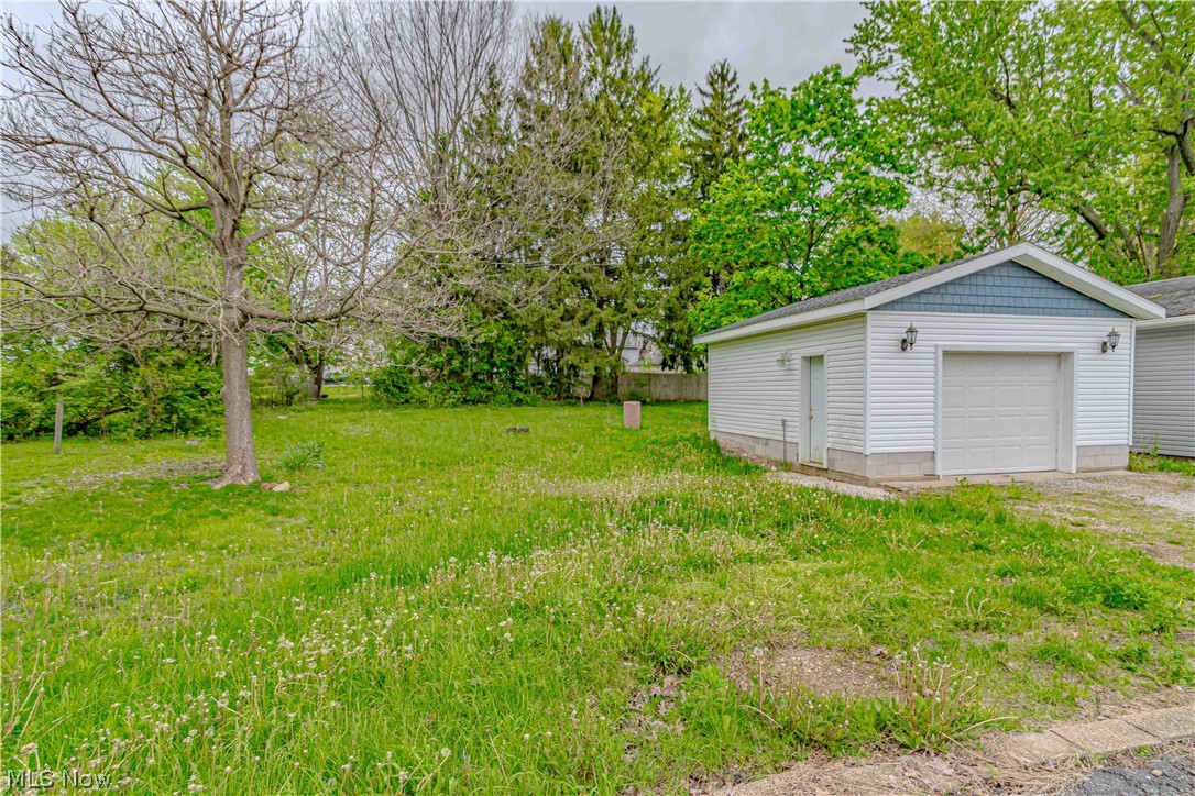 389 High Street Wadsworth OH 44281