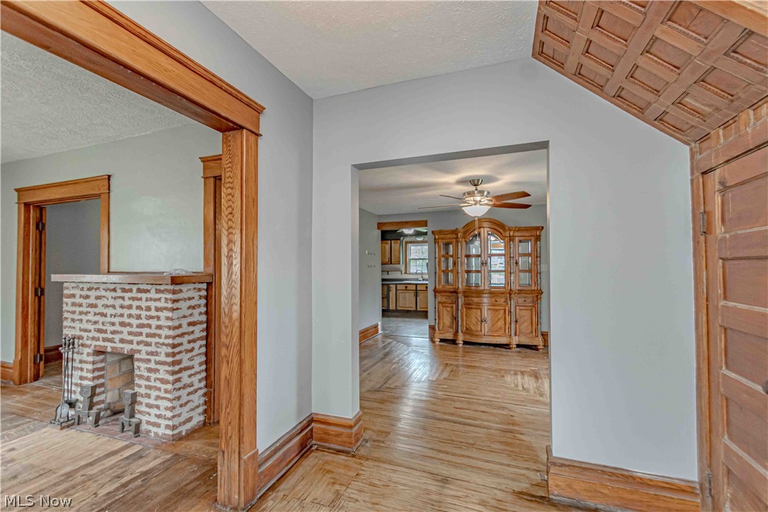 389 High Street Wadsworth OH 44281